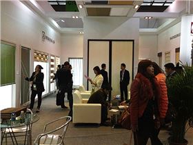 金鳳凰窗簾品種多樣，是不錯(cuò)的選擇！